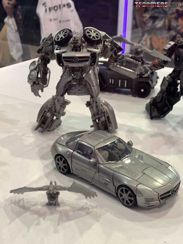 Studio Series Bumblebee, Hot Rod, Soundwave, Arcee, Chormia, Elita 1 Images From Unboxing Toy Convention 2019  (6 of 8)